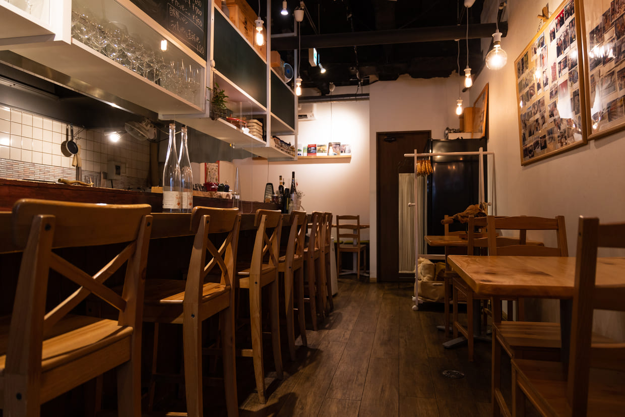 『メッシタ パーネ エ ヴィーノ』の店内