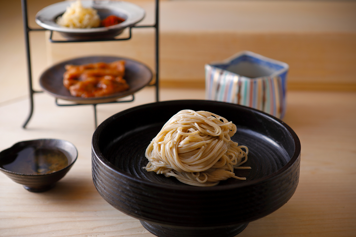 『天麩羅とお蕎麦 三輪』の鴨つけ汁