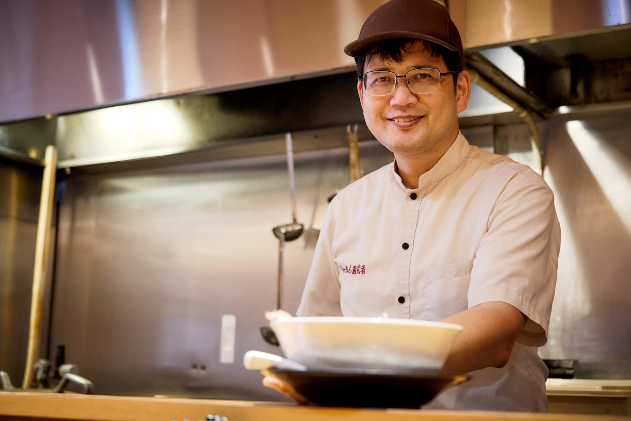 『らーめん 鶴武者』店主の西村さん