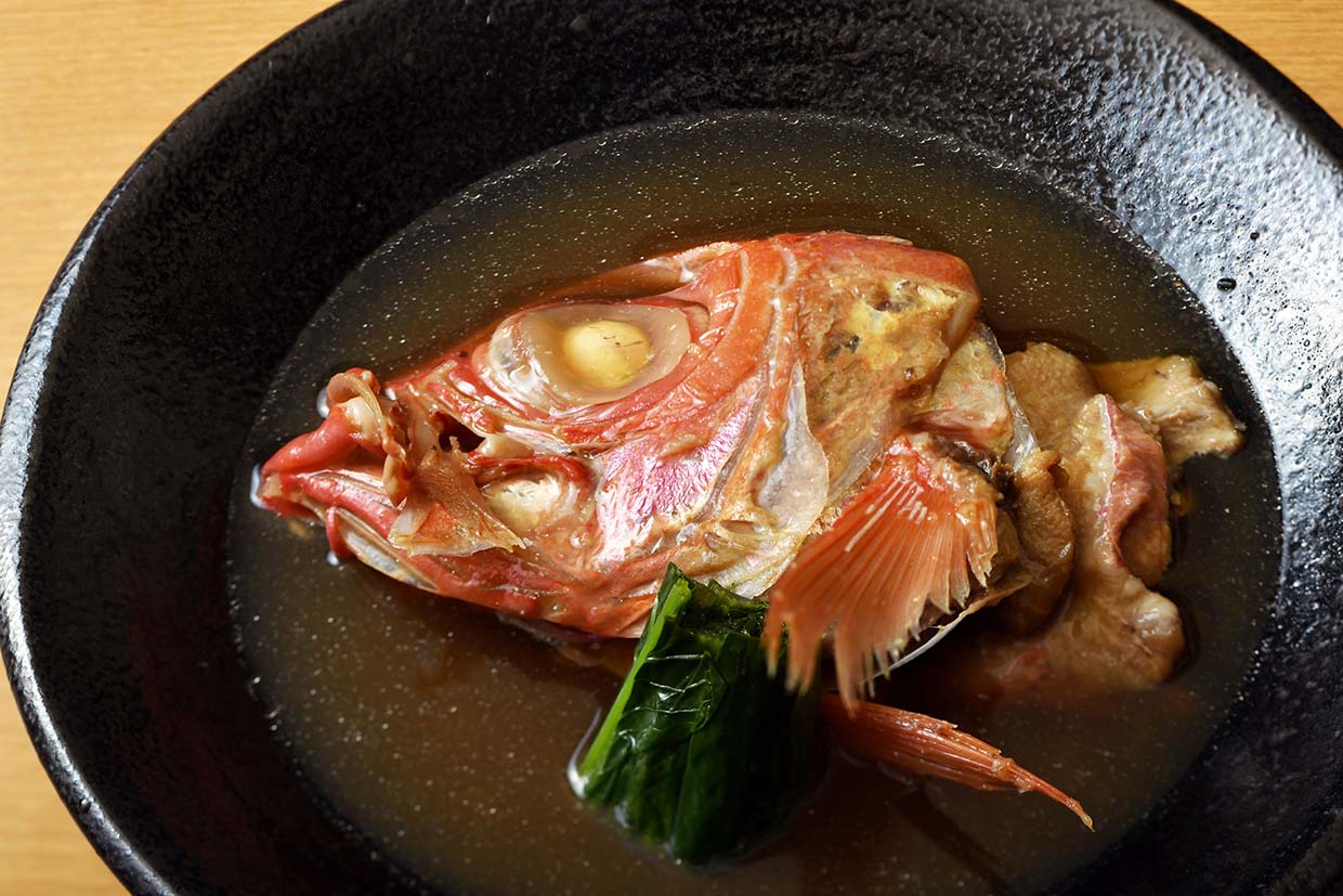 『池輝』の金目鯛の煮付け