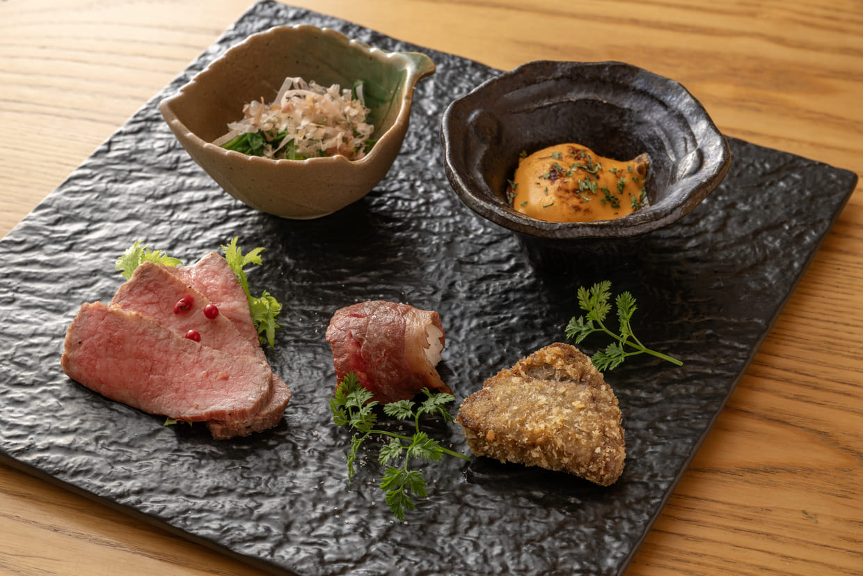 『天の幸山の幸 淀屋橋店』肉前菜
