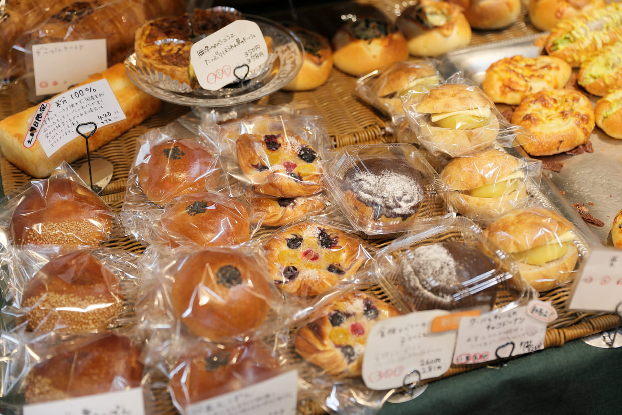 大阪・肥後橋『ブーランジュリー タカギ』店内2