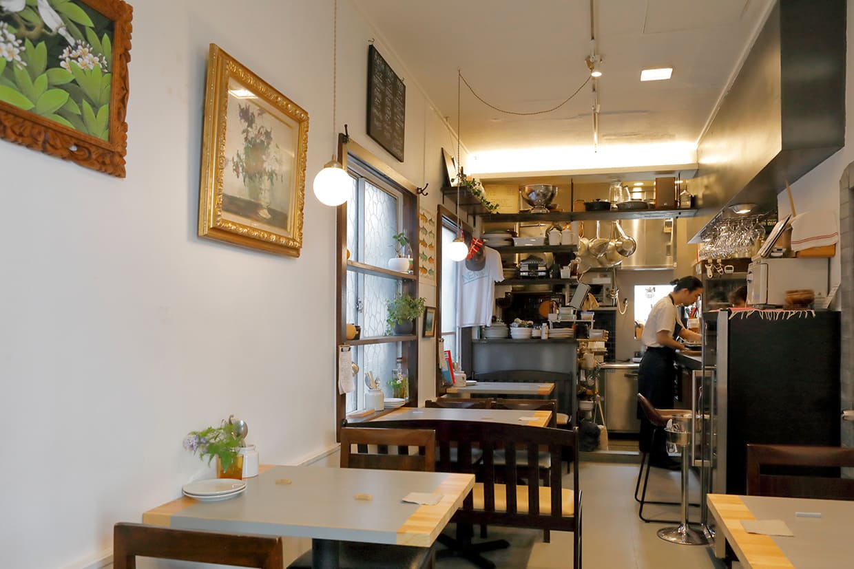 『サボタージュ』の店内
