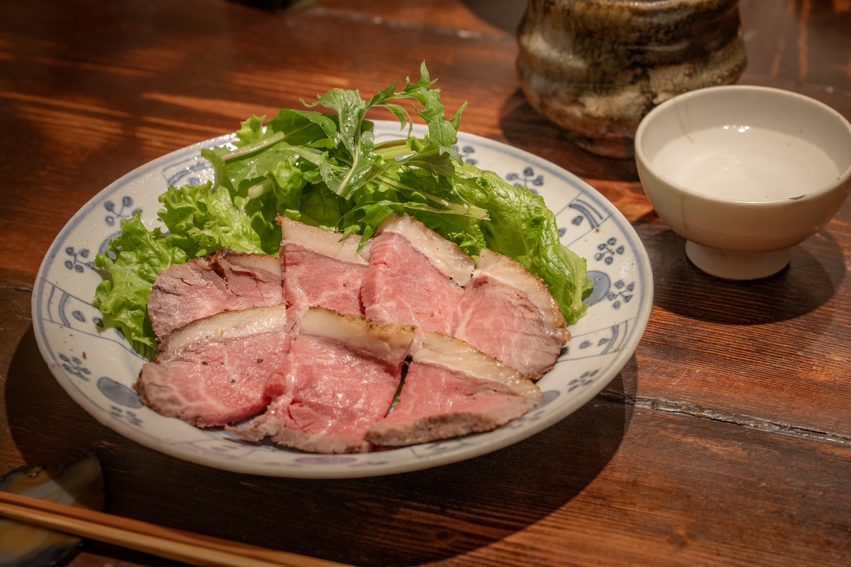 『酒人肴 びりけん』ローストビーフ