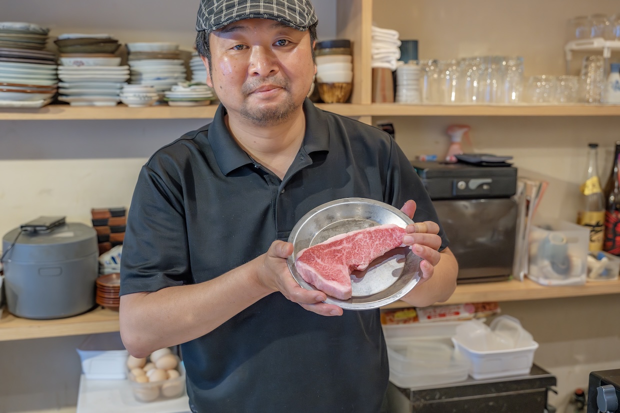 『鉄板焼きと日本のお酒 conne』都萬牛