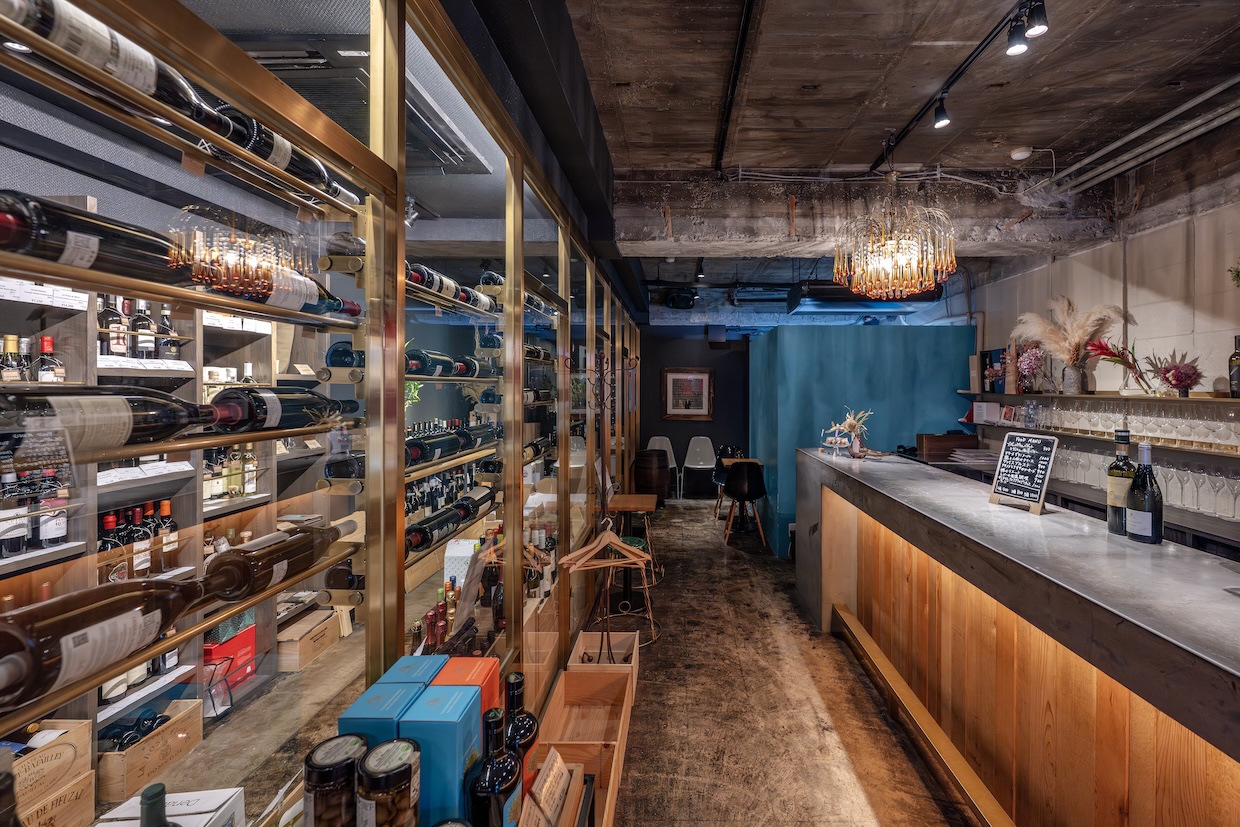 『wineshop mature』内観