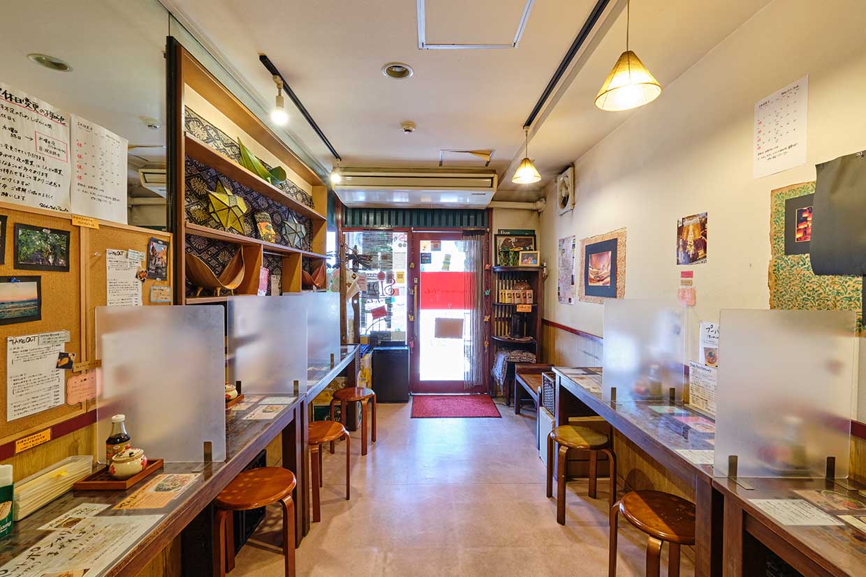 『シャム』店内