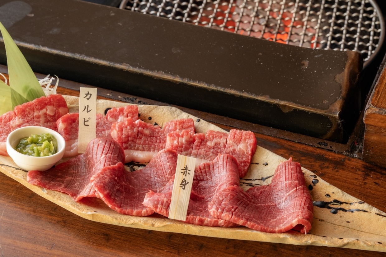 『焼肉萬野 心斎橋店』赤身など