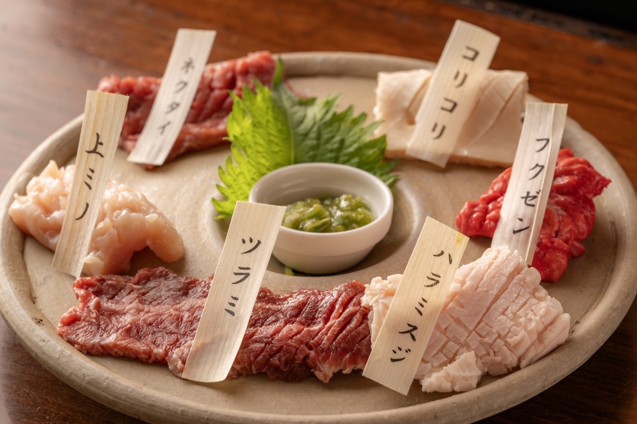 『焼肉萬野 心斎橋店』ホルモン