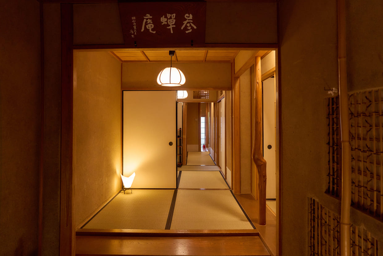 京都『下鴨茶寮』茶室