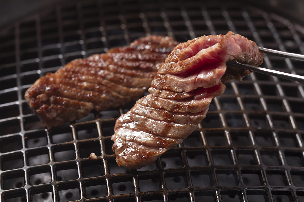 『萬樹亭』のハラミ焼き