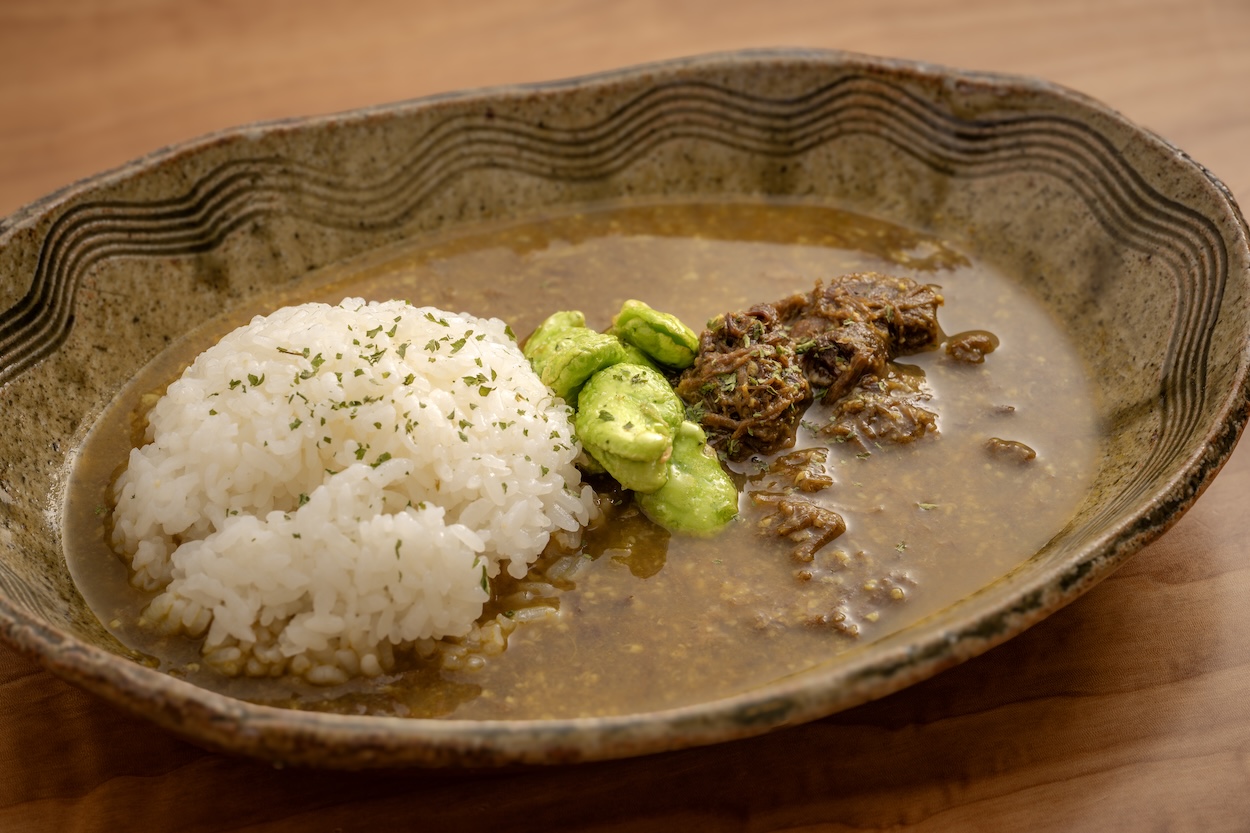 『お酒とさかな かけはし』蝦夷直のカレー