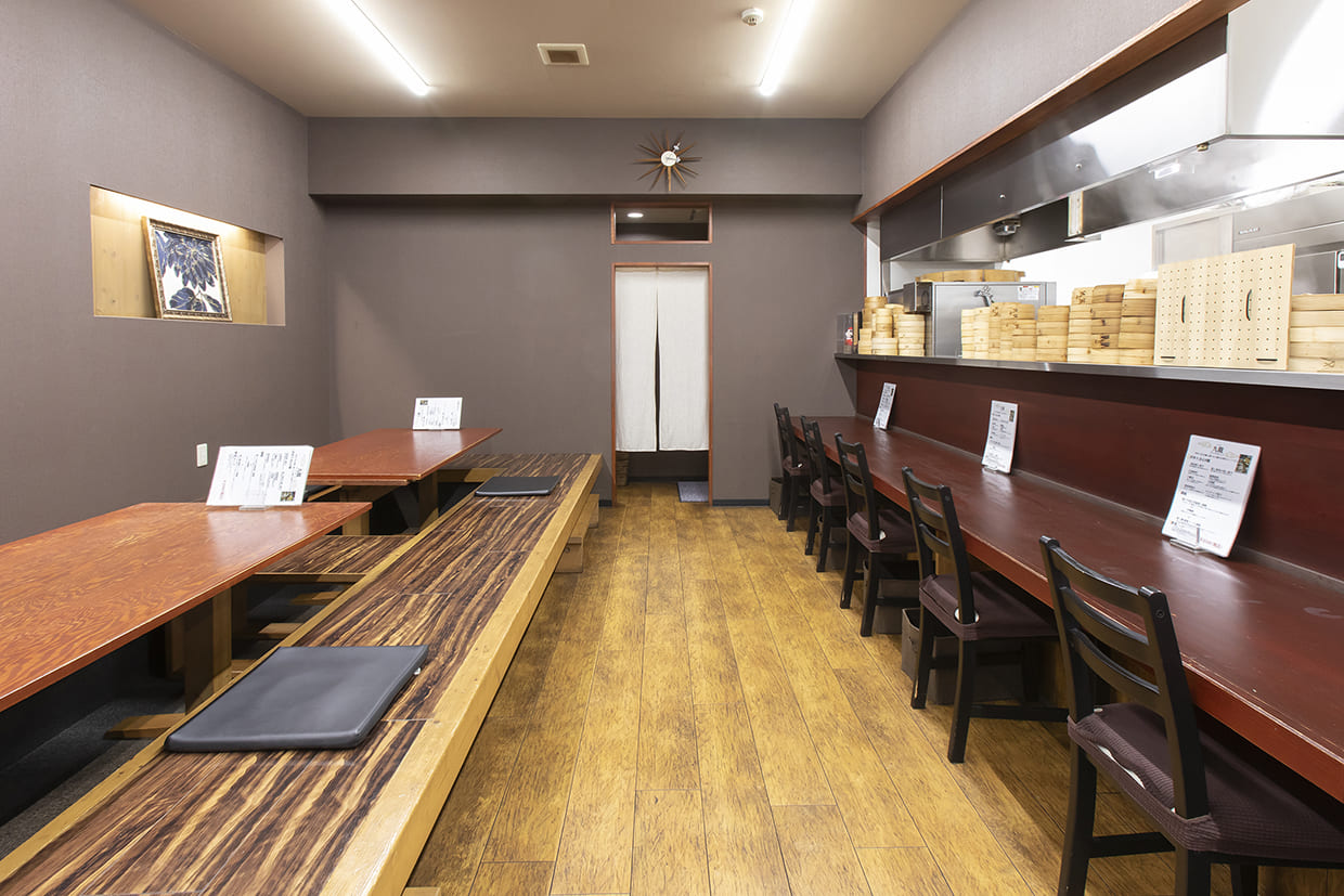 『点心工房 九龍』の店内