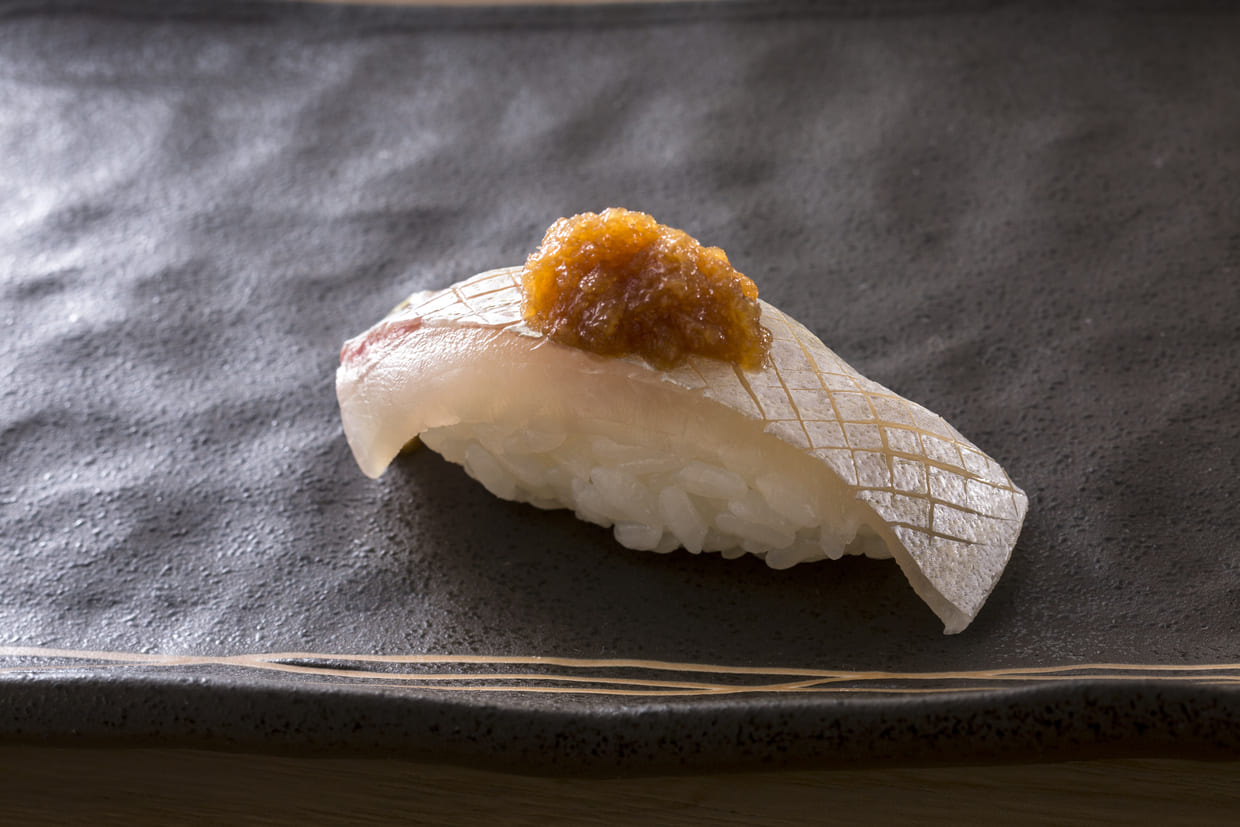 『鮨 和』のシマアジ