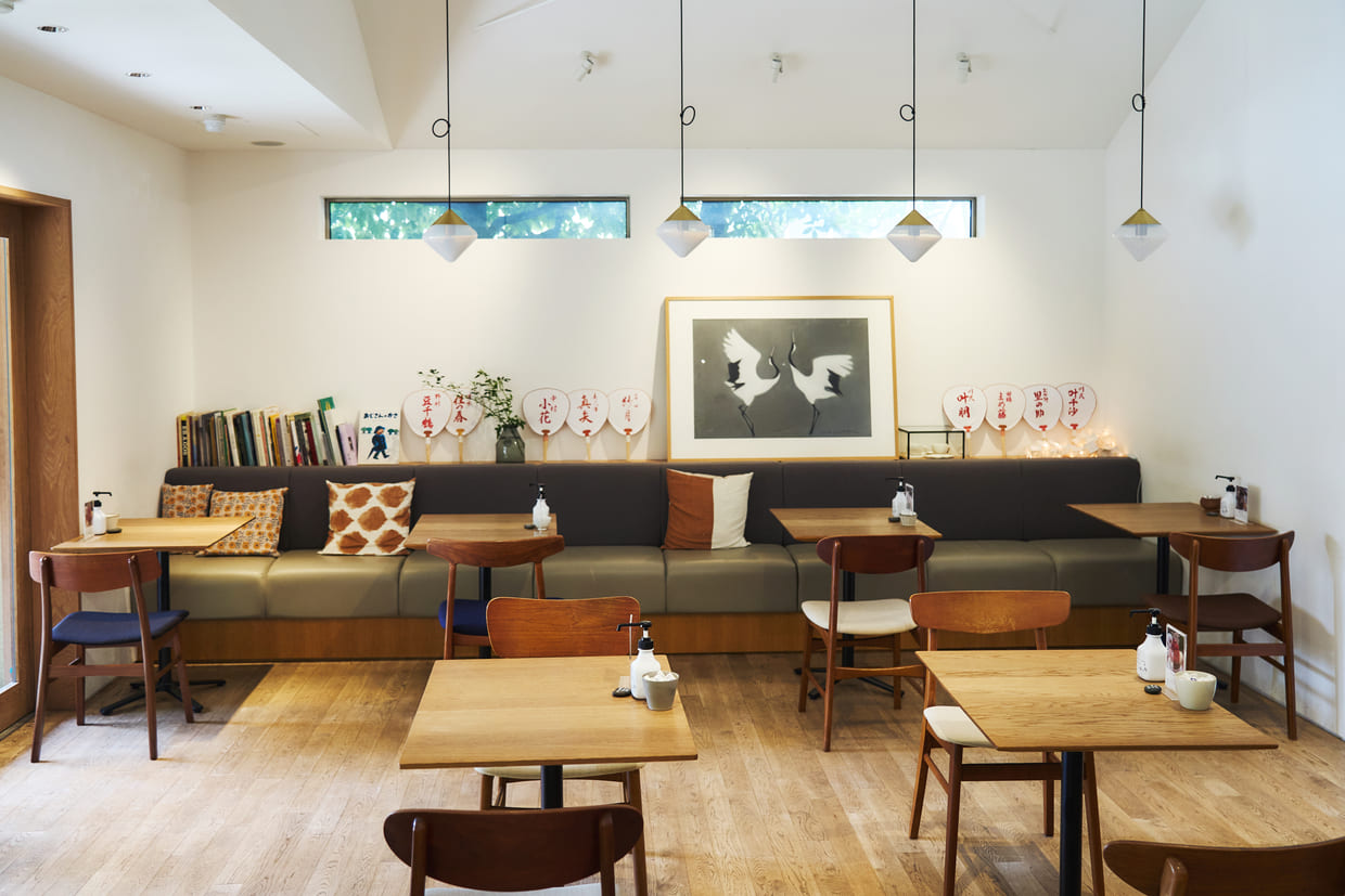 京都『tubara cafe』店内