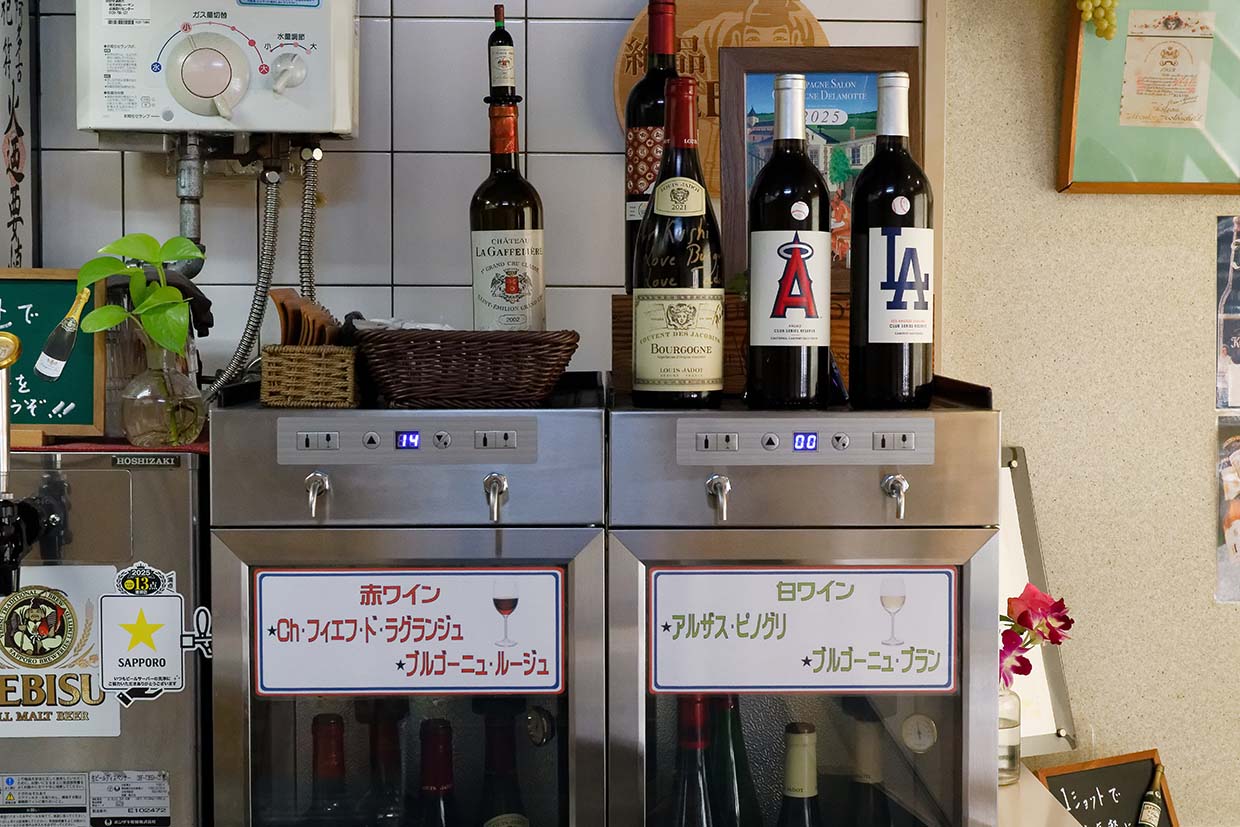『串幸』のワインサーバー