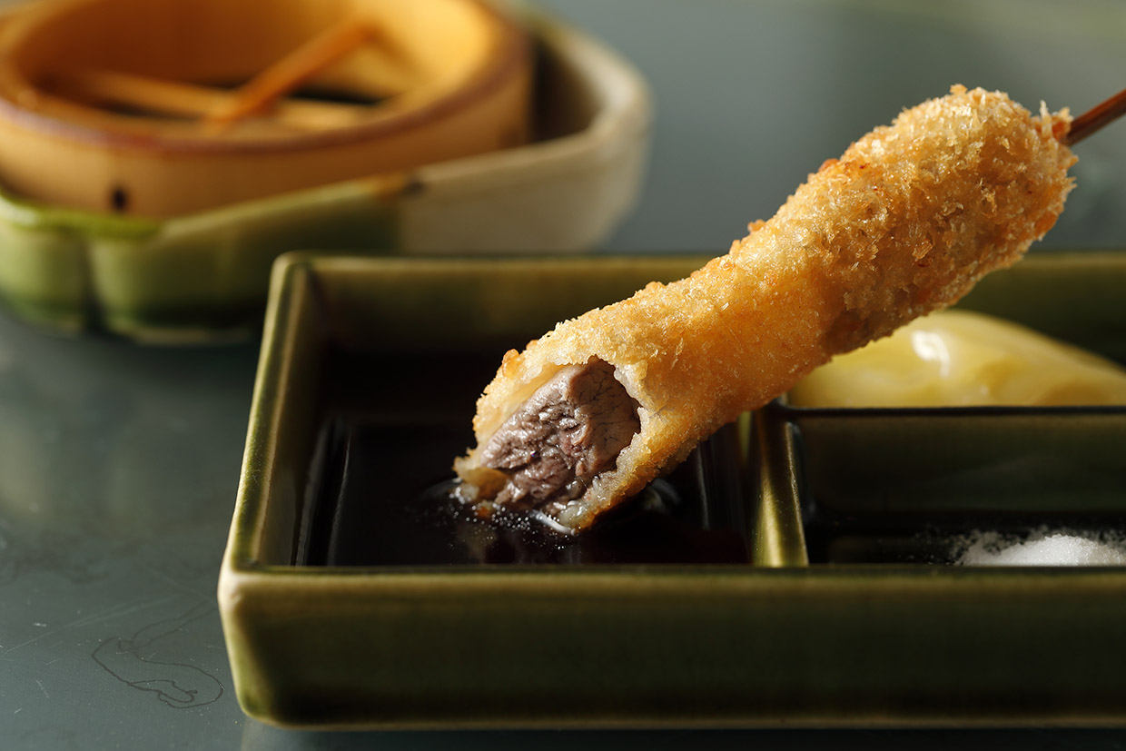 『串幸』の牛ヘレ