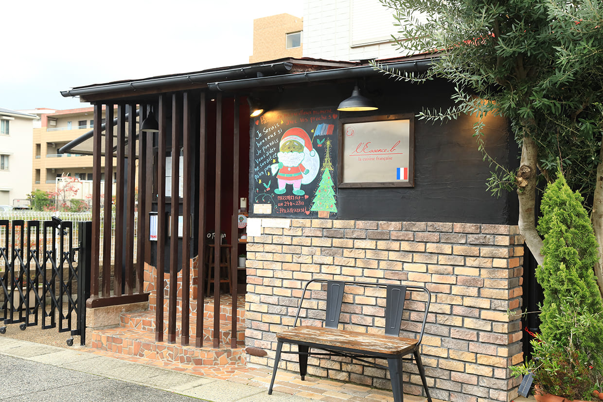 『レサンス. ベー』外観