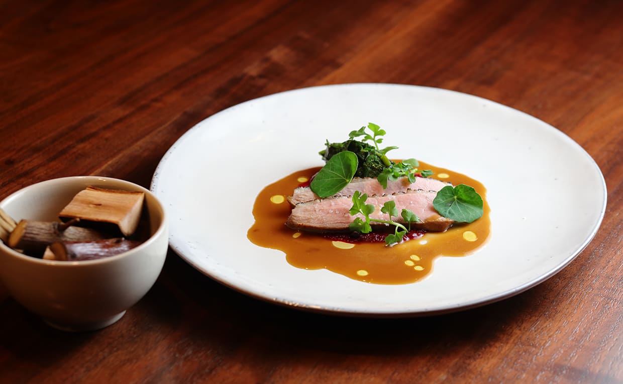 『レサンス. ベー』肉料理