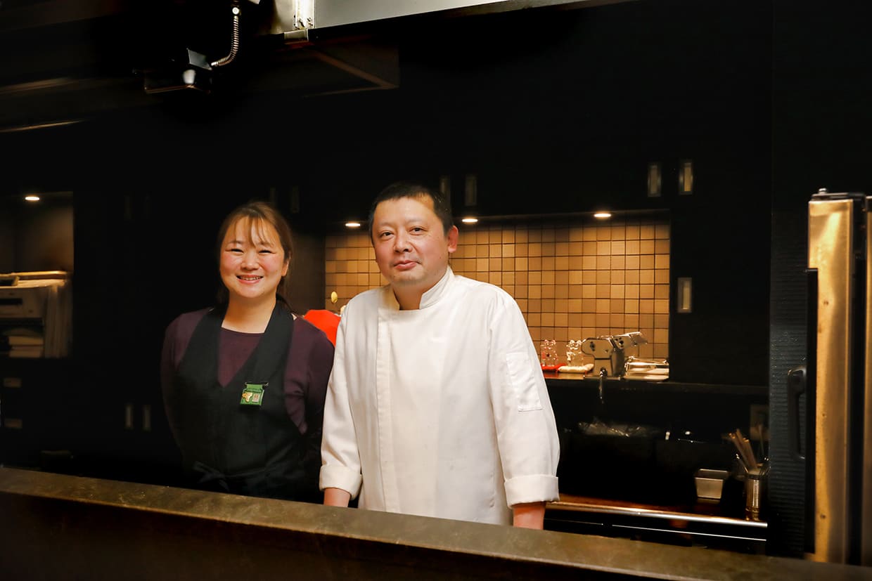 『HIYOMORi』の比与森さん夫婦