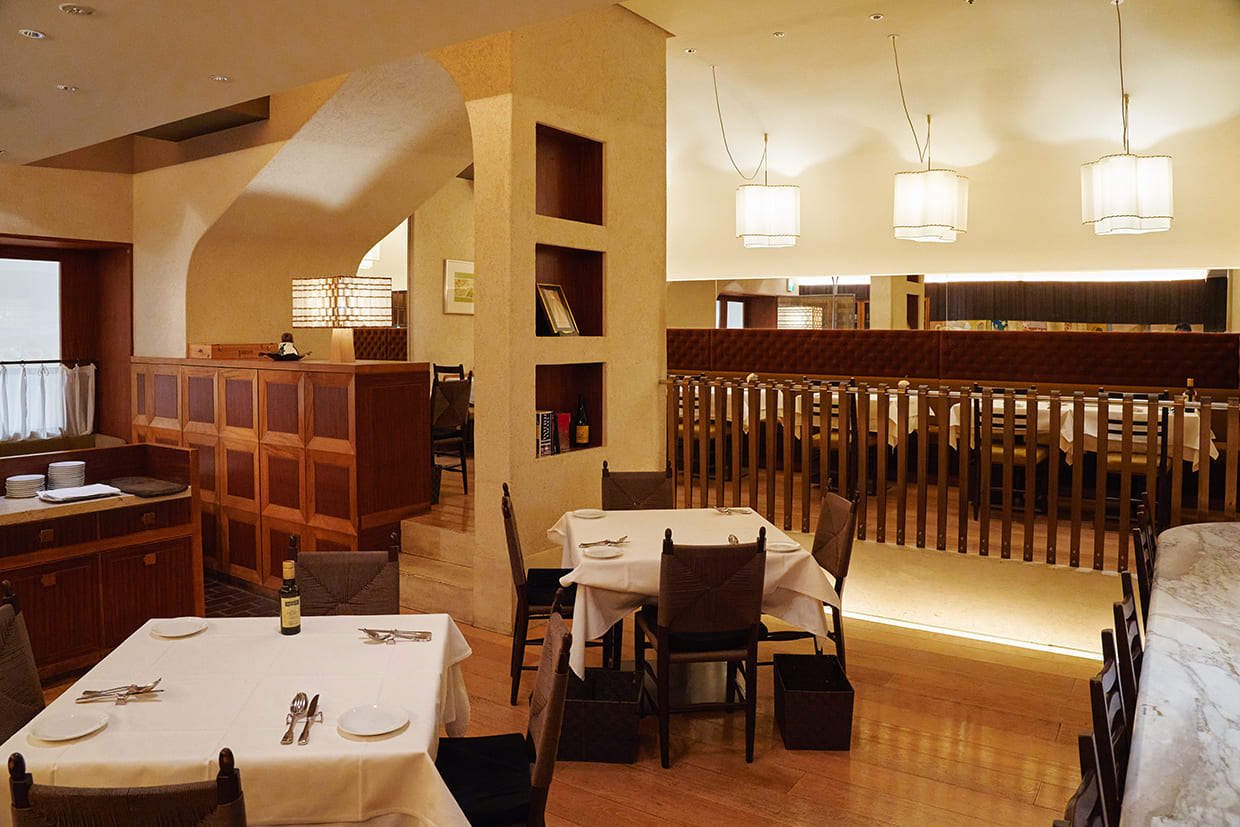 『カンティーナ・アルバロンガ』の店内