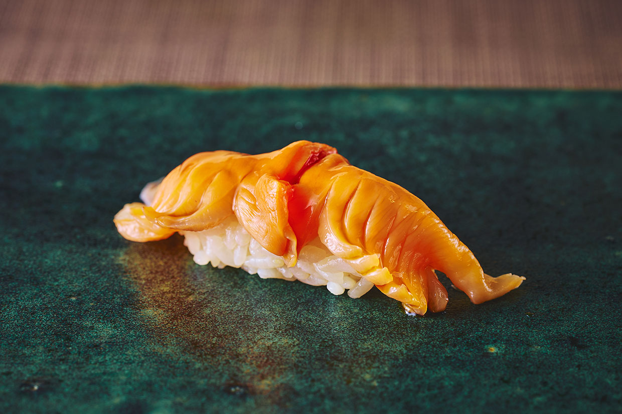 『鮨と酒 ことほぎ』の赤貝