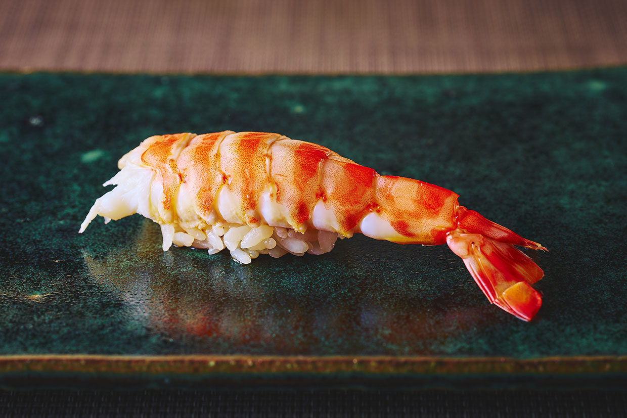 『鮨と酒 ことほぎ』の車エビ