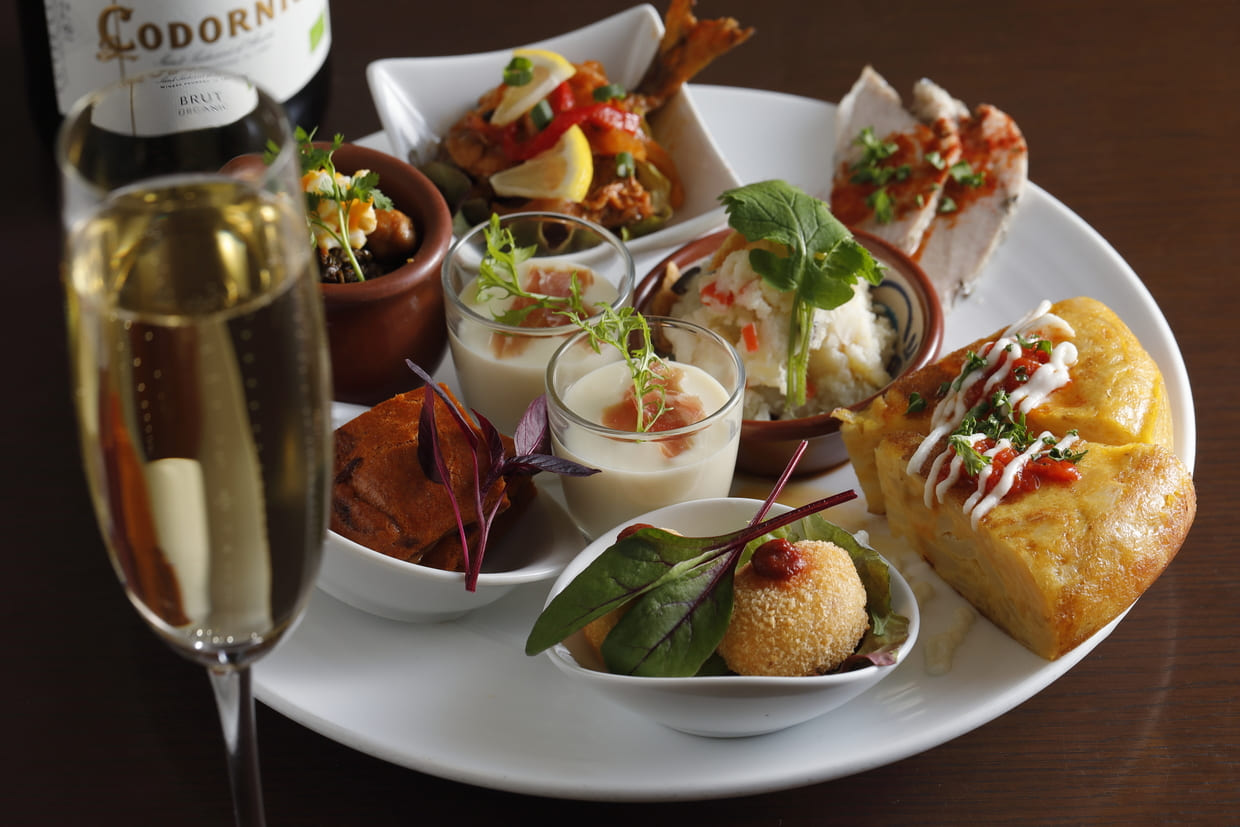 京都・烏丸御池『エル・ボガバンテ346』タパス盛り合わせ