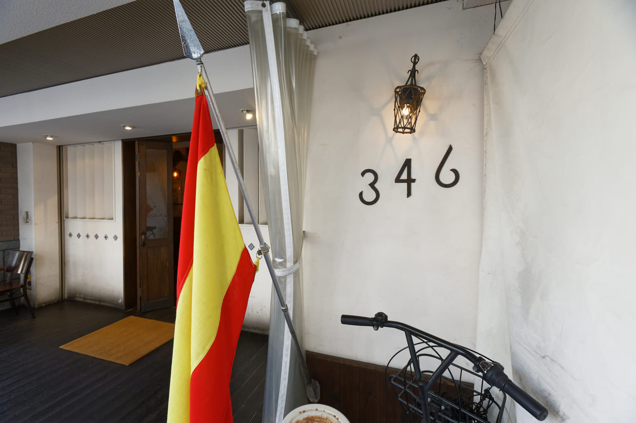 京都・烏丸御池『エル・ボガバンテ346』外観