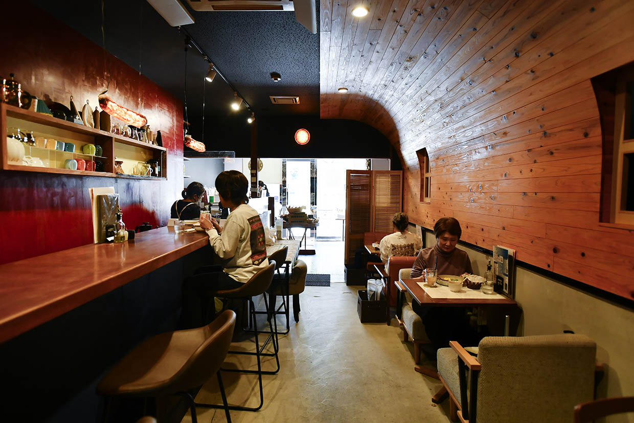 『ロンポアン』店内