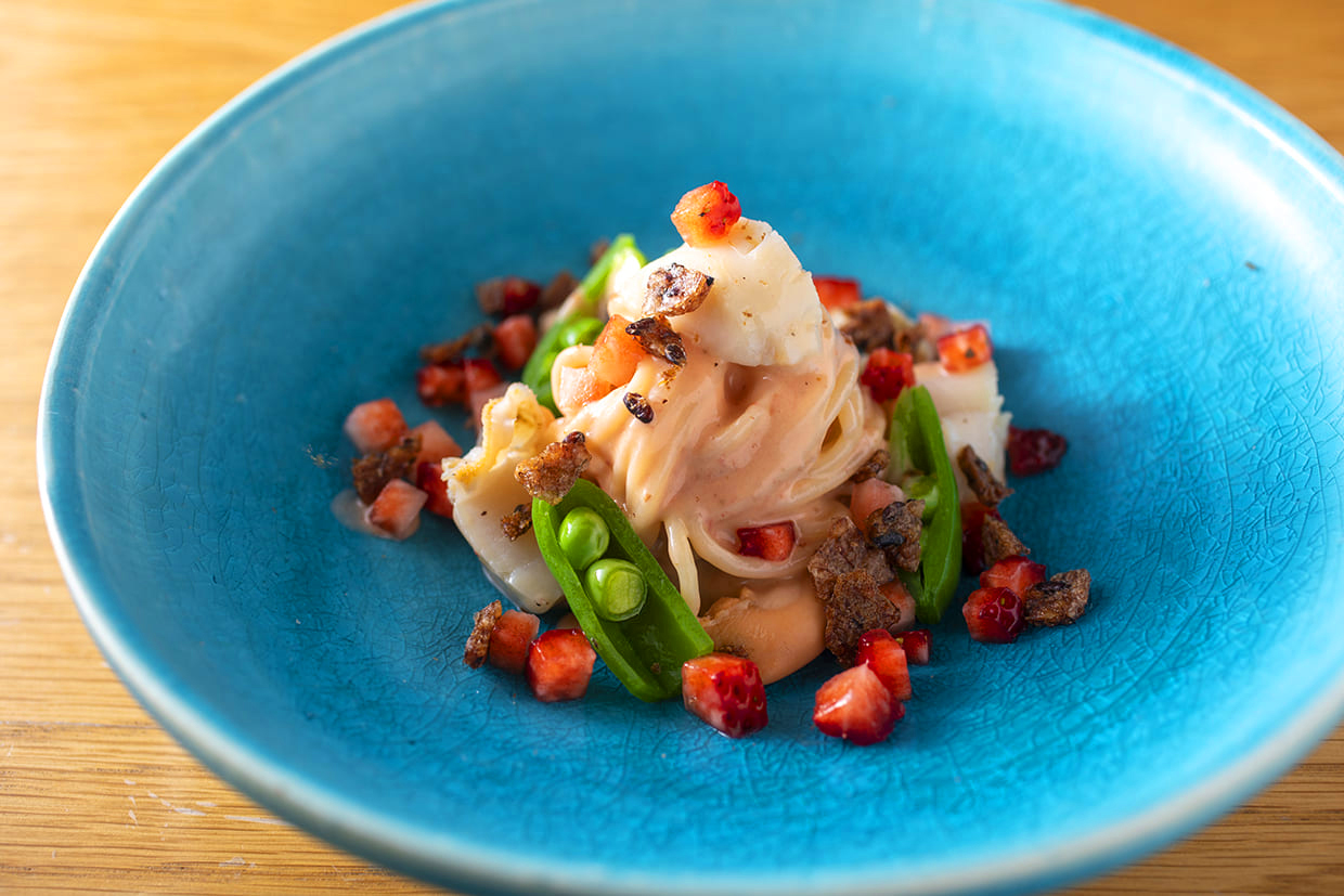 『うみ』のイチゴのパスタ