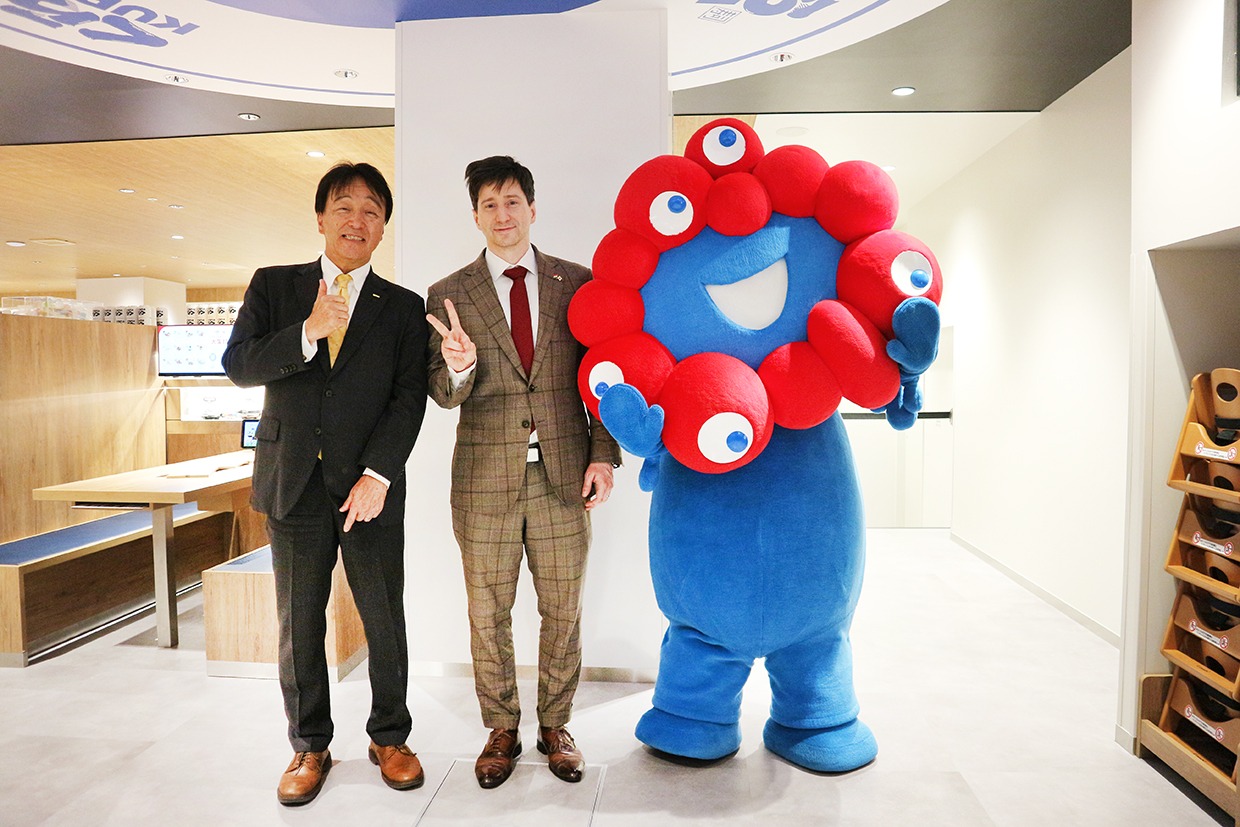 くら寿司万博レガシー　なんば千日前店　鴨のロースト トリュフソース