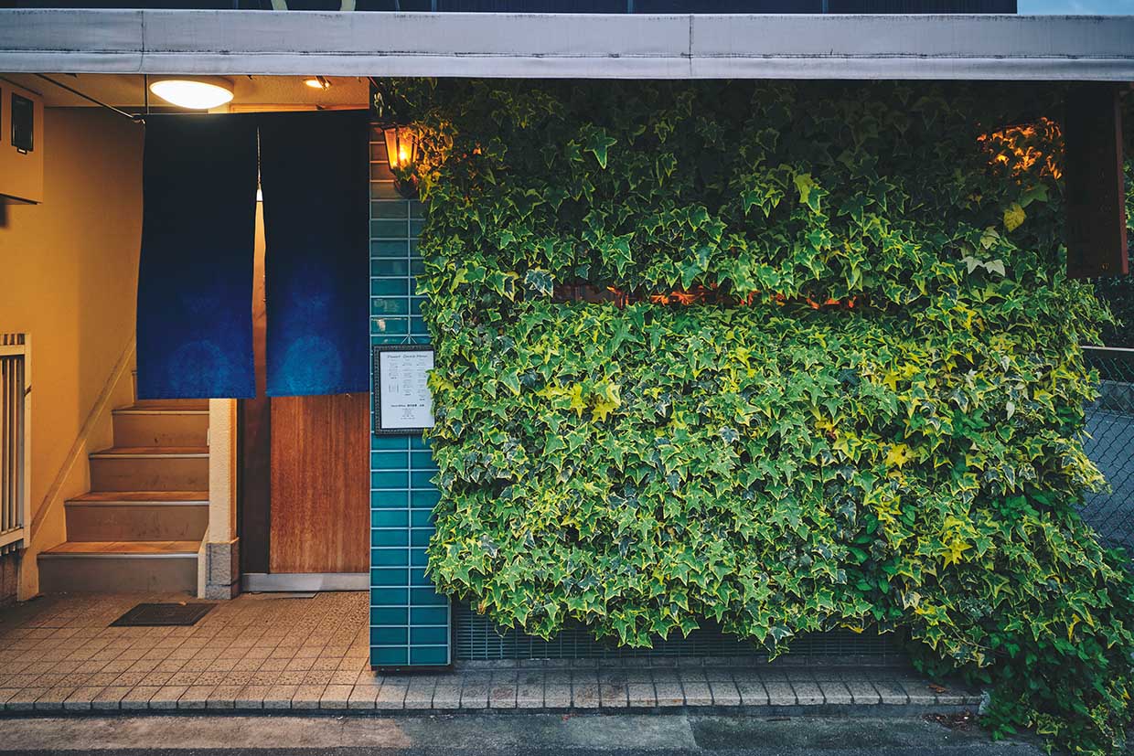 『西洋茶屋 山本』外観