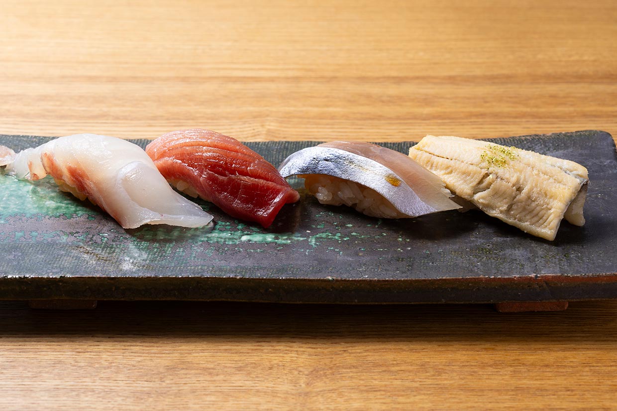 『おおさかもん料理 鮨 守屋』のにぎり