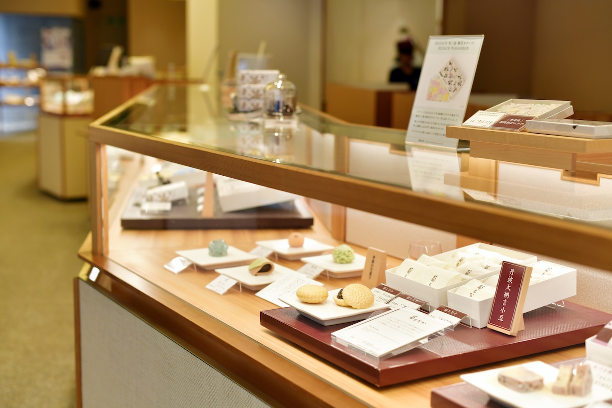 亀屋良長陳列