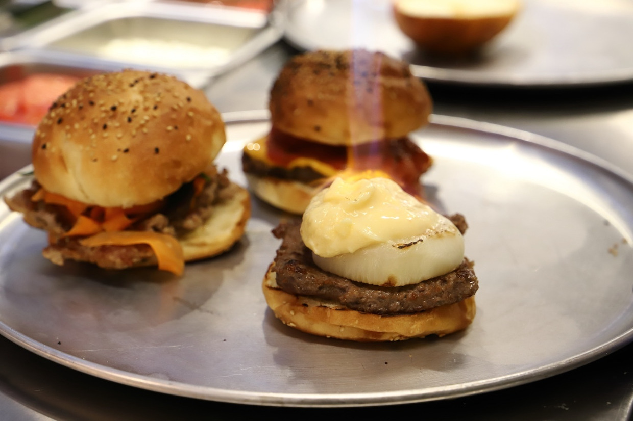 『ネオナイスバーガー』のハンバーガー