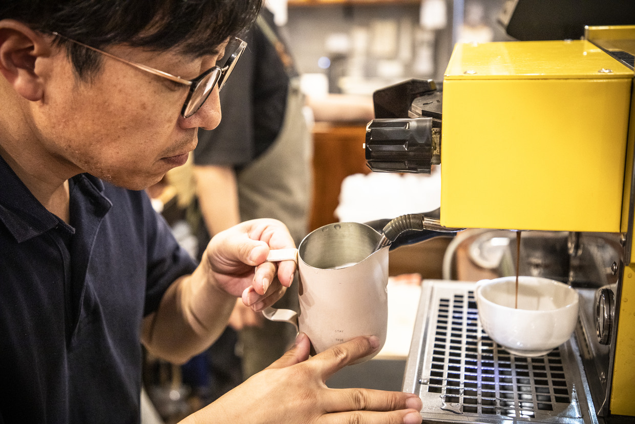 『コーヒー＆ベーカリー アルル』のスタッフ
