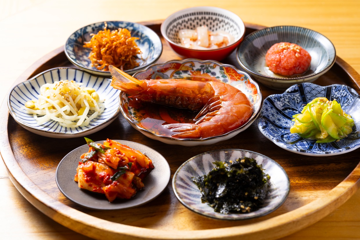 『参鶏湯 入ル』のサムゲタン御膳のおかず