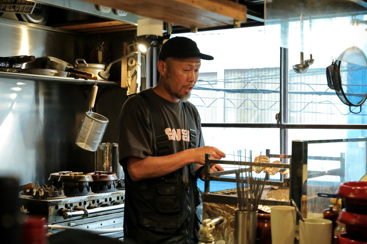 『鯖めし ゑのゐ』店主の山下義明さん