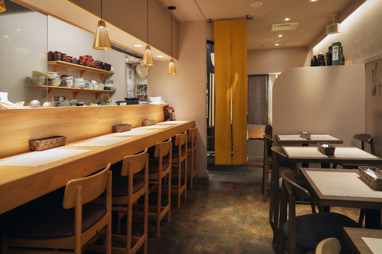 『家庭料理 喜りん』店内
