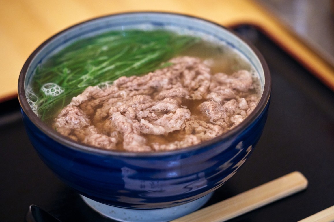 『うどん処 重己』肉