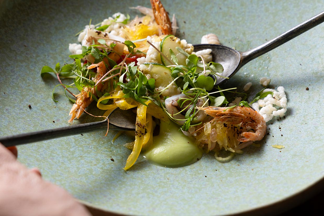 「端境期の饗宴」混ぜ合わせる