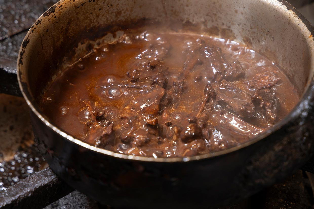 「ジュンジーノ」の山ウズラの煮込み