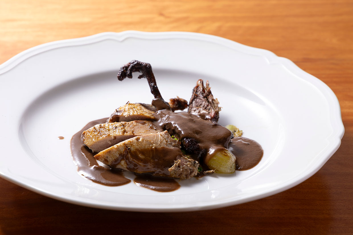 「ジュンジーノ」の「山ウズラのローストと煮込み」