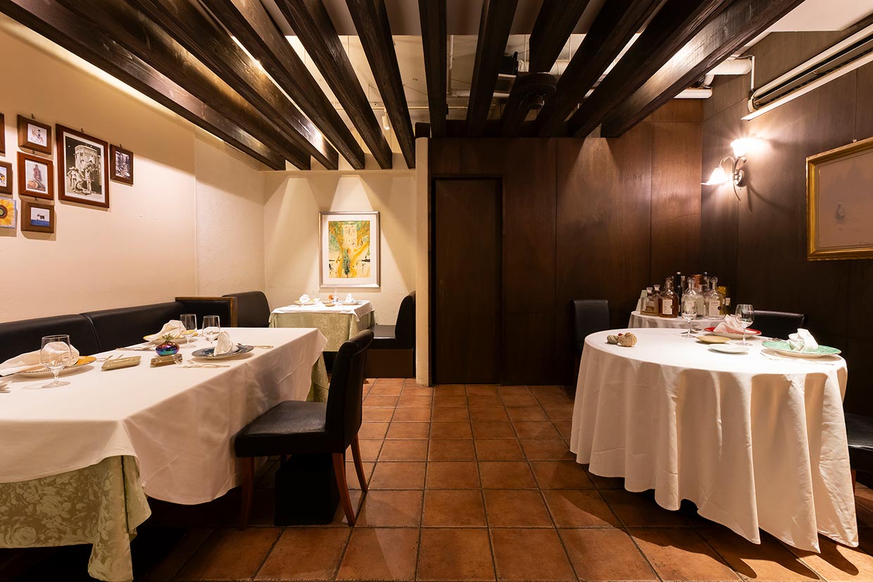 兵庫・芦屋「オステリア･オ･ジラソーレ」店内