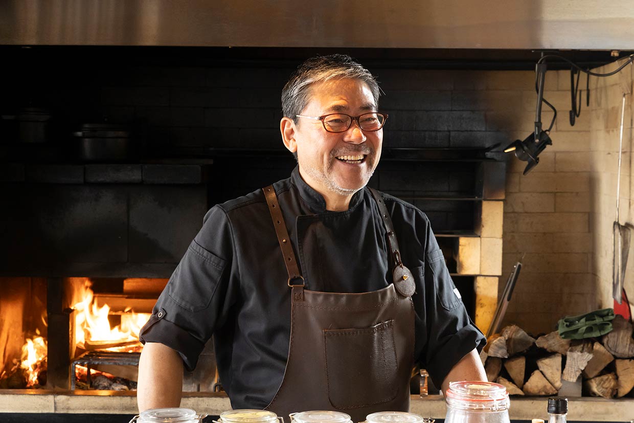 「薪火 全」店主・安田宰英さん