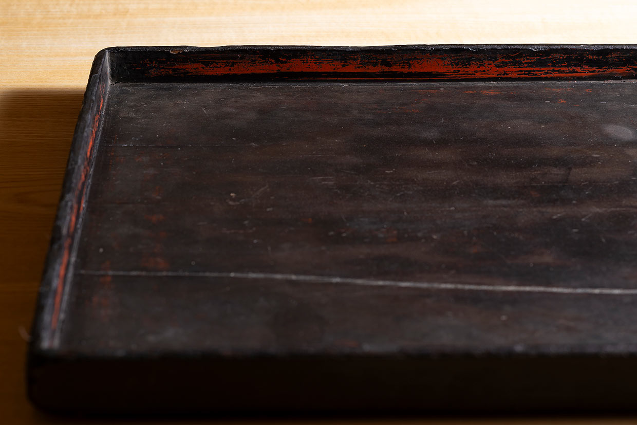 「獨歩」の折敷