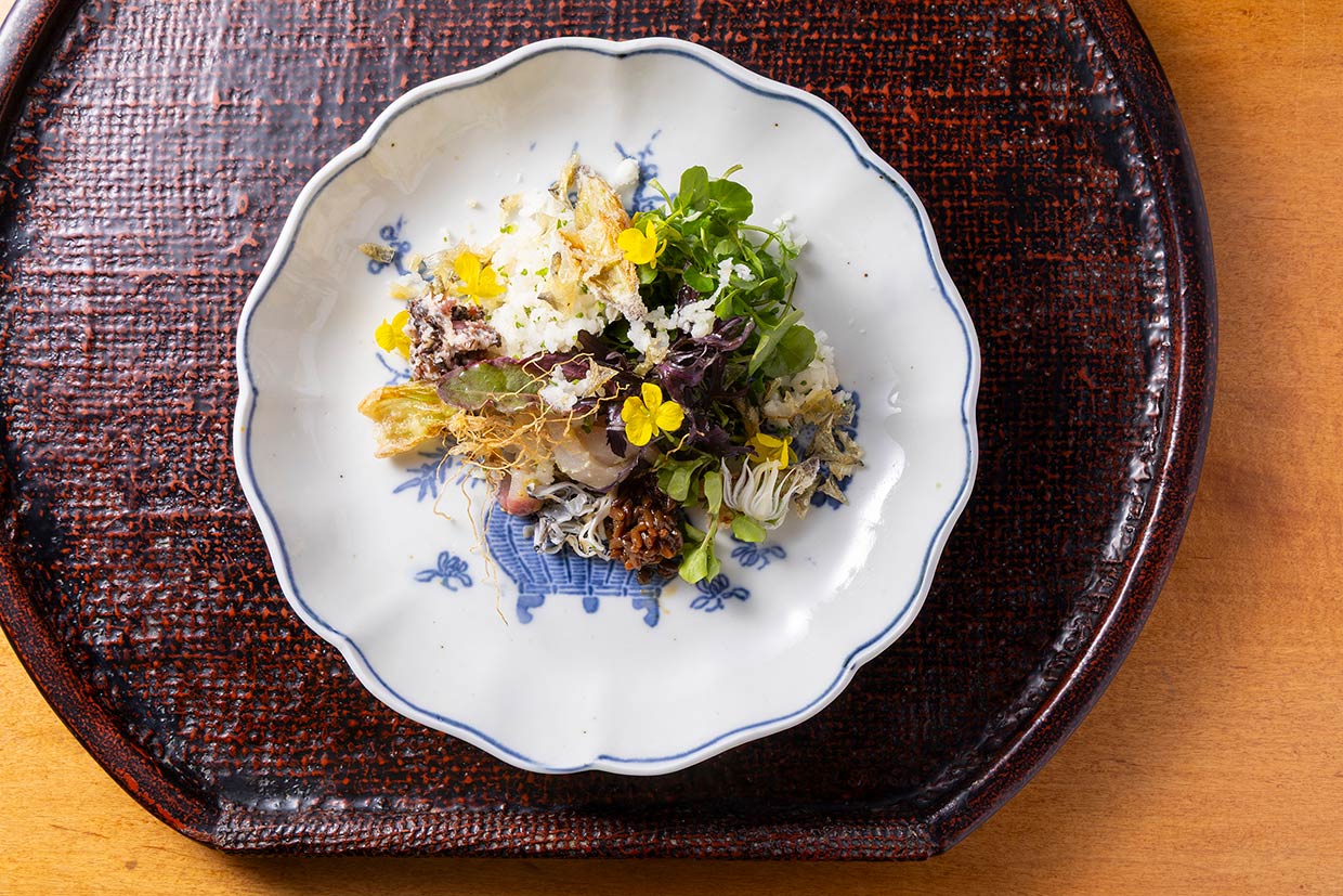 「心根」の「鯉の花籠仕立て」