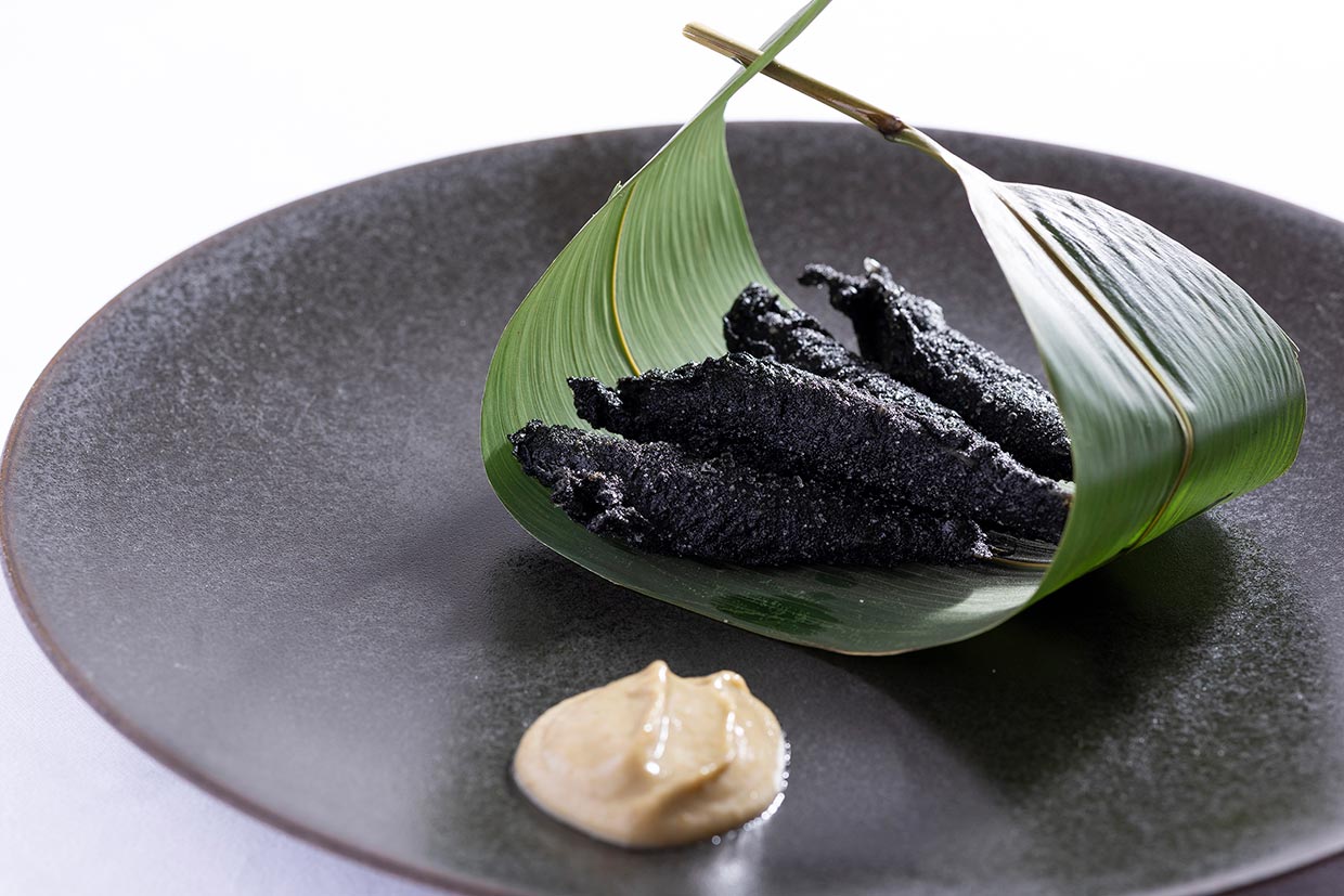 『イル・ギオットーネ』の「稚鮎 炭のフリット」
