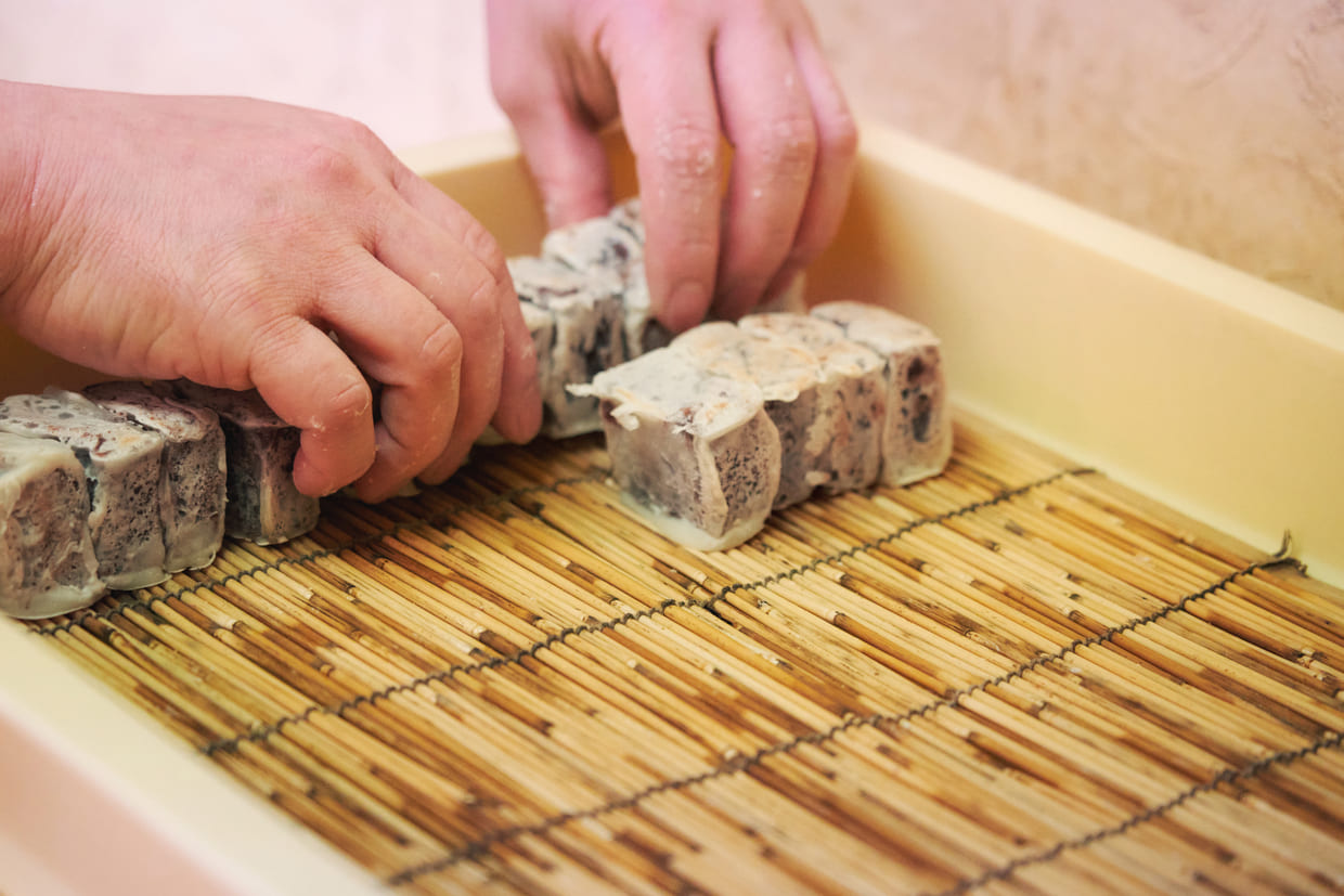大阪『出入橋きんつば屋』きんつばの出来上がり